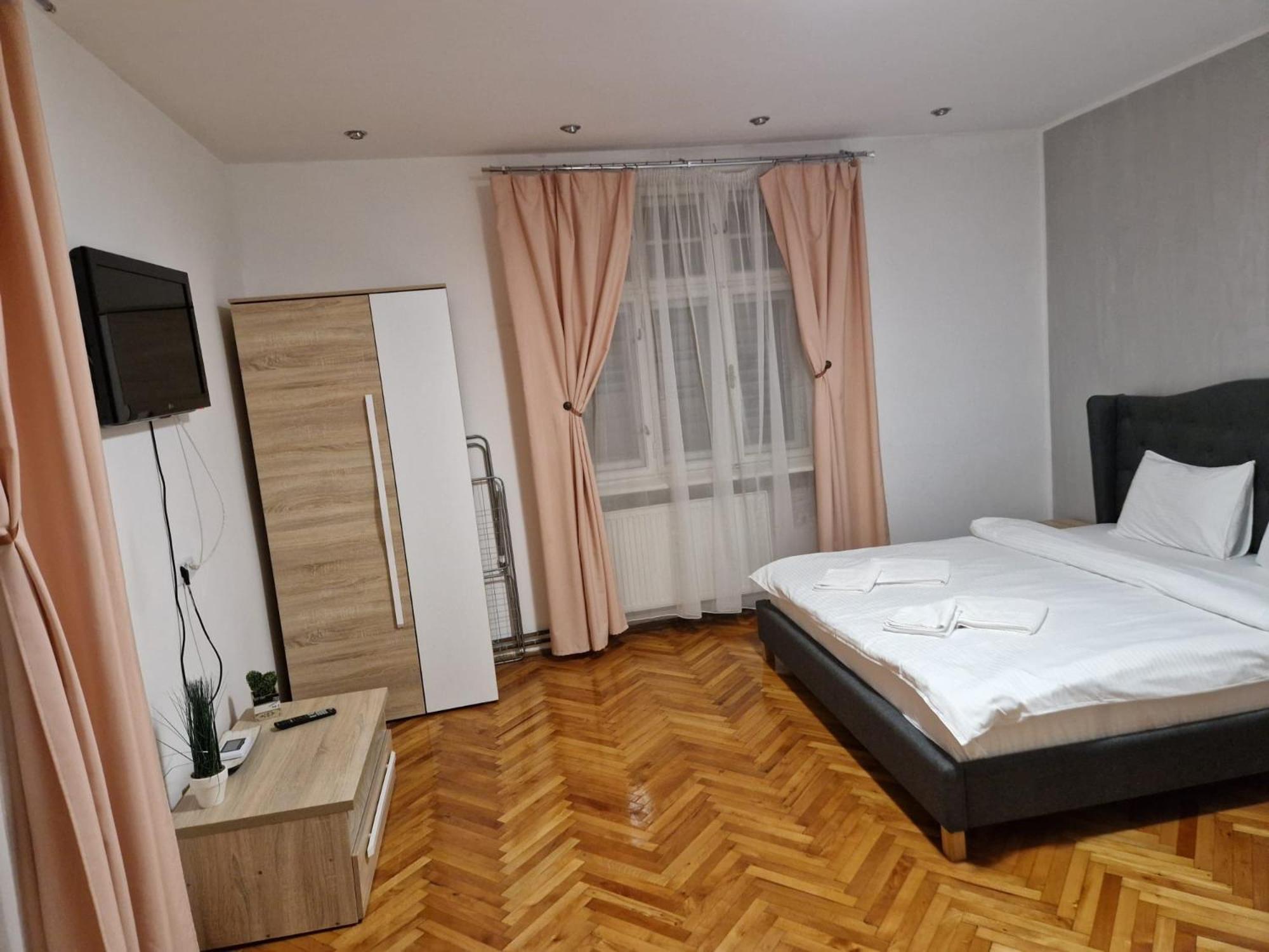 Crisan Residence - Vila Crisan 브라쇼브 외부 사진